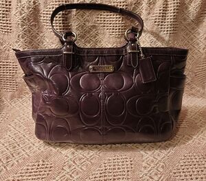 Coach Gallery Embossed Patent Leather Tote F19462 Purple/Silver Like New